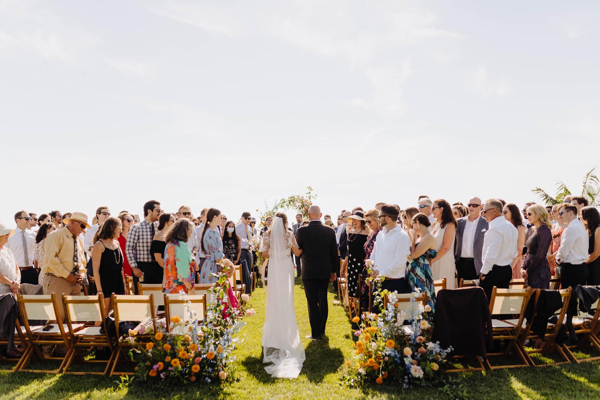 Building the Perfect Wedding Timeline: How Much Photography Do We Need?